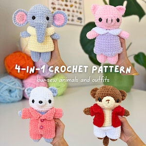 Puede incluir: Cuatro juguetes de animales de ganchillo hechos a mano: un elefante, un cerdo, un oso y un ratón. El elefante es azul con orejas rosas y un atuendo amarillo. El cerdo es rosa con un vestido morado. El oso es marrón con una chaqueta roja. El ratón es blanco con un traje rosa. El texto dice "4-IN-1 CROCHET PATTERN low-sew animals and outfits."