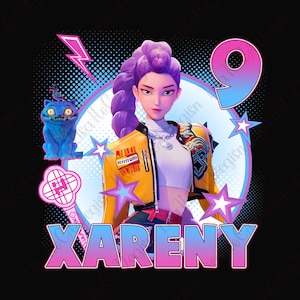 Può includere: Illustrazione digitale di un personaggio femminile con capelli viola e una giacca gialla. L'immagine include un gatto blu, stelle, un fulmine e il nome "XARENY" in rosa e blu. È presente anche un grande numero "9".