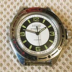 992 watch-VOSTOK 2414-commanders of the USSR army military - antimagnetic