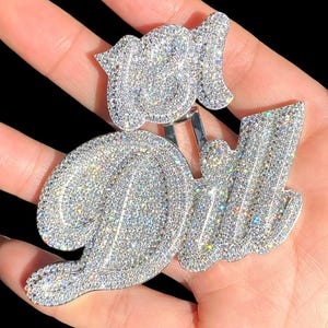 Colgante de moissanita con nombre personalizado / Joyería hip hop con brillo helado / Colgante de gota personalizado / Regalo personalizado para él / Colgante con placa de plata