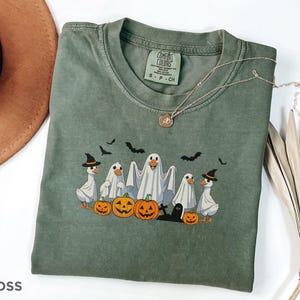Halloween Silly Goose Shirt, Comfort Colors® Funny Goose Tshirt, Halloween Ghost Goose T Shirt, Cute Poltergeese T-Shirt, Silly Goose Gift
