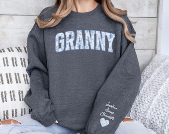 Personalized Granny Sweatshirt with Grandkids Names on Sleeve, Mothers Day Gift for Grandma Announcement Gift, Custom Floral Granny Crewneck
