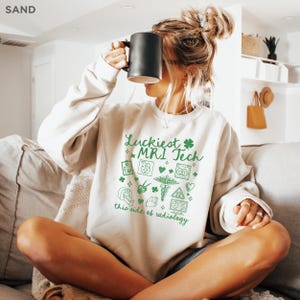 MRI Tech Sweatshirt St Patricks MRI Technologist Shirt, Radiology Sweatshirt, MRI Tech Crewneck, mri tech gift, Radiologic Tech Sweater