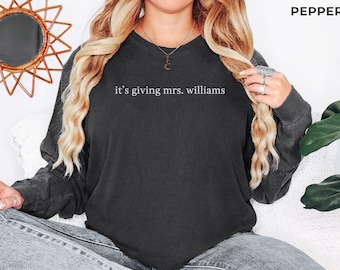 Personalized Future Mrs Long Sleeve Shirt for Bride To Be, It's Giving Mrs Shirt, Engaged T-Shirt, Custom Bridal Shower Long Sleeve Tee