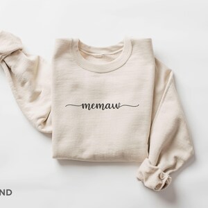 Embroidered Memaw Sweatshirt, Gift for Memaw, Sweater for Grandma Announcement Gift, Memaw Crewneck, Mothers Day Gift for Grandma