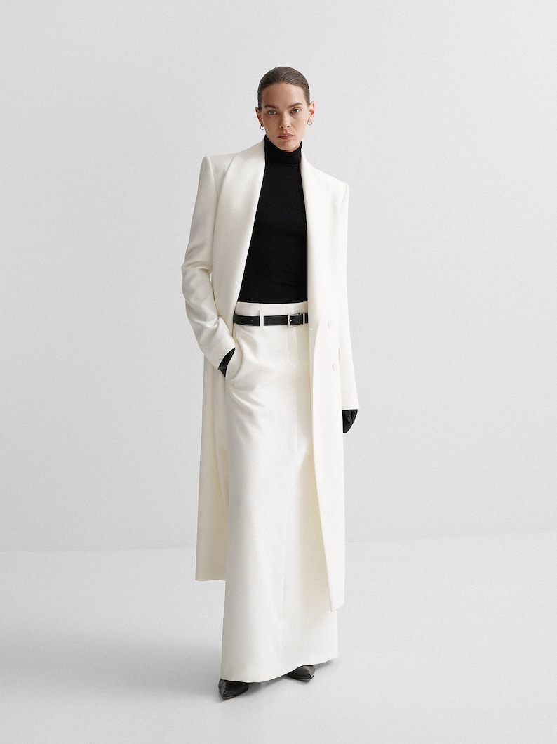 "2-Piece Power Suit for Women"
Elegant | Structured | Custom-Fit
