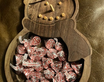 Snowman Candy Dish, Holiday Catchall Tray, Winter Decoration, Catch all tray, Candy bowl, Winter Centerpiece, Walnut Wood Carving