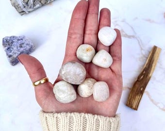 White moonstone crystal tumblestones, white gemstone 20-25mm crystal healing for new beginnings