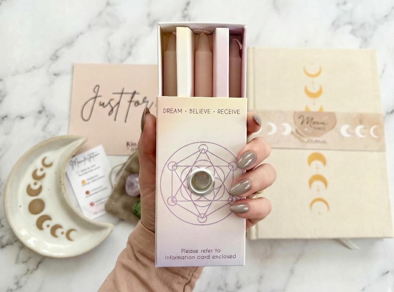 Set of three manifestation candles - these spell candles are included in each size of the manifest gift set