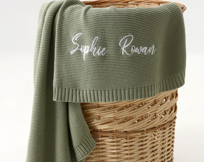Personalized Organic Cotton Knit Baby Blanket: Embroidered Name Keepsake