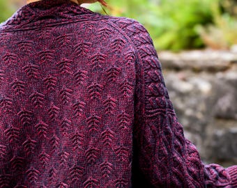 Rubra Cardigan Knitting Pattern in English and German