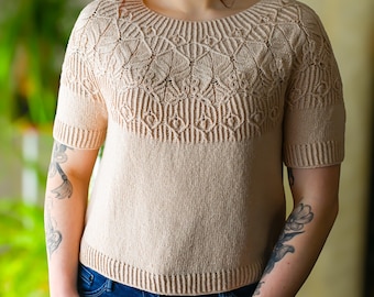 Auren Top Knitting Pattern in English, German and Danish