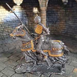 Medieval Jousting Knight - Metal Knight Sculpture