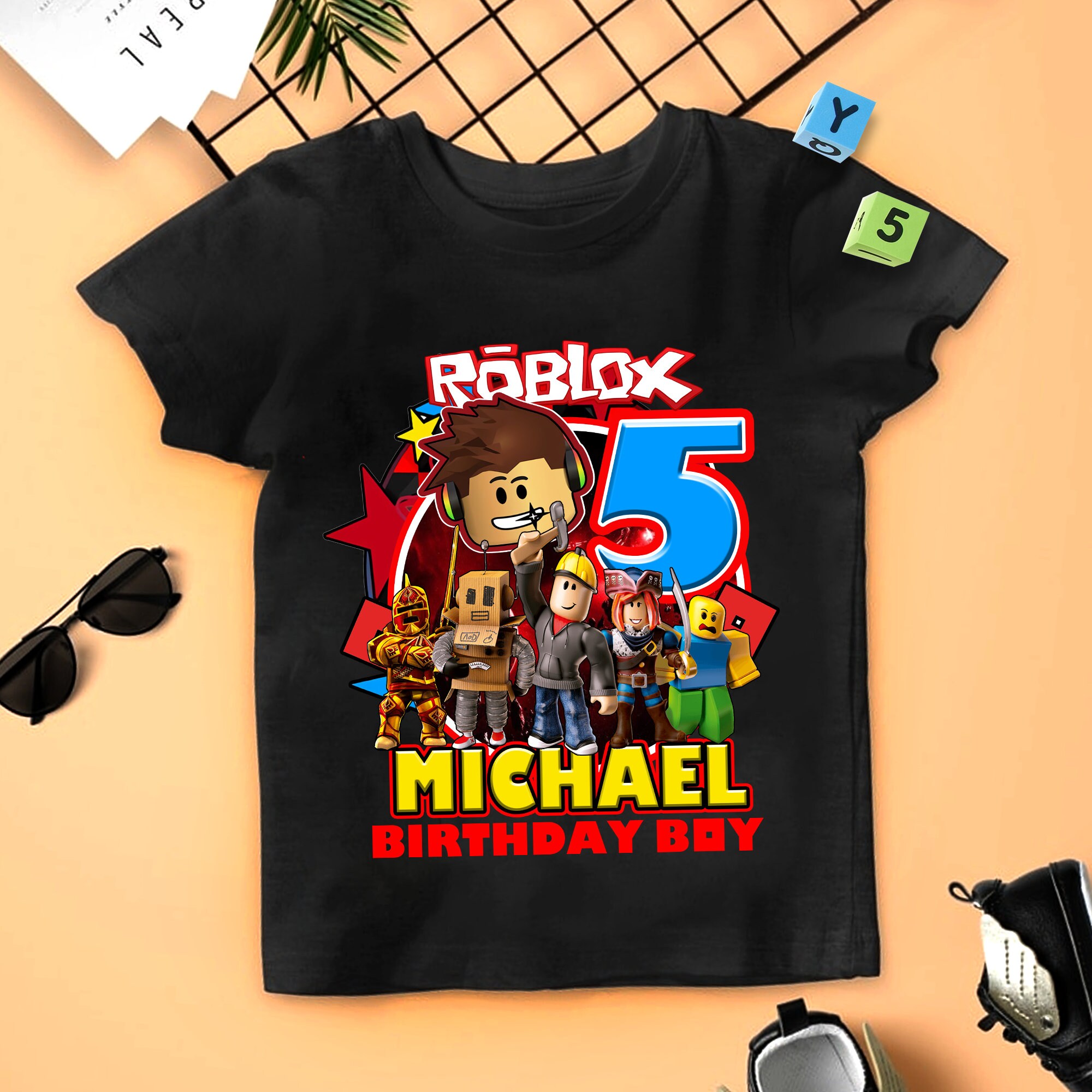 ROBLOX CHARACTER DESIGN T-SHIRT GAMING GAMER XBOX BOYS GIRLS ADULT