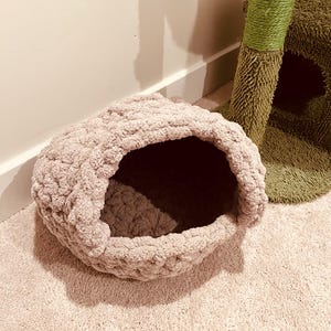 Crochet Pattern Cat Cave Bed Chunky Yarn Crochet Cave Bed for Pet Beginner Crochet Pattern PDF Digital Download