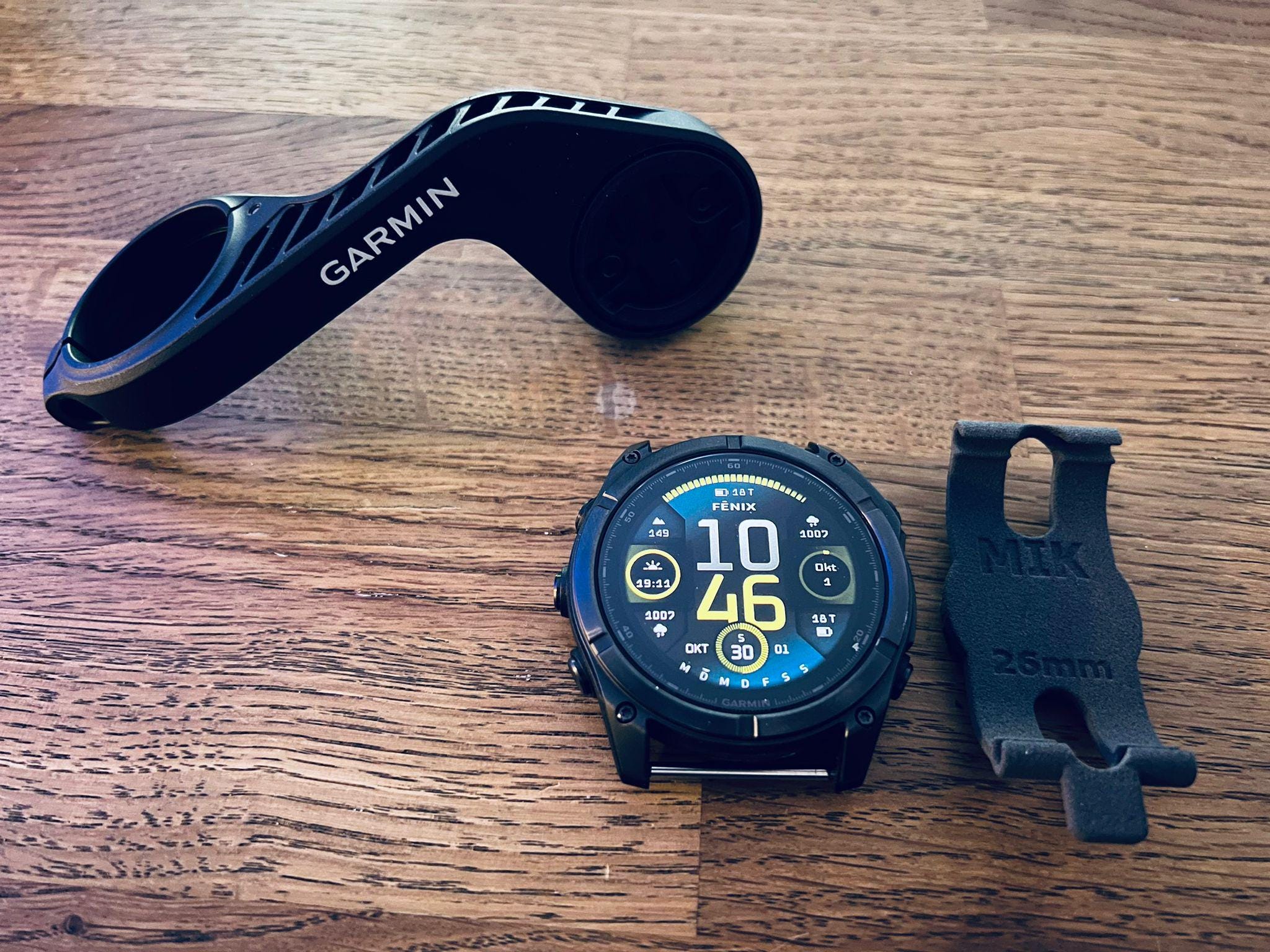 【美品】Garmin ガミン Fenix 5S (2520) Garmin fēnix® 5S | Multisport GPS Watch
