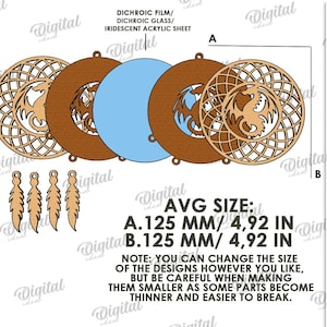 Peut inclure: Motif en bois d&eacute;coup&eacute; au laser avec un dragon, de forme circulaire avec des motifs complexes. Comprend un cercle bleu et des d&eacute;coupes en forme de plumes. La taille moyenne est de 125 mm. Le texte sur l'image dit "T&eacute;l&eacute;chargement num&eacute;rique".