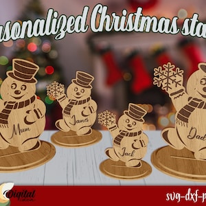 Stand per la famiglia del pupazzo di neve, decorazioni natalizie per la famiglia 3D, supporto natalizio personalizzato tagliato al laser, supporto per nomi di famiglia, indipendente, famiglia personalizzata