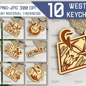 Könnte beinhalten: Zehn westlich inspirierte Schlüsselanhänger mit verschiedenen Designs, darunter ein Cowboyhut, ein Schädel, ein Kaktus und ein Hufeisen. Die Schlüsselanhänger sind aus Holz gefertigt und haben eine braune und beige Farbgebung. Der Text auf den Schlüsselanhängern lautet "Wanted", "Dibs on the Cowboy", "Let's Get Western", "Howdy" und "Blame it all on my roots".