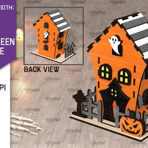 K&ouml;nnte beinhalten: Ein 3D-Halloweenhaus aus orangefarbenem Holz mit einem schwarz-wei&szlig; gestreiften Dach. Das Haus hat einen Geisterausschnitt, gew&ouml;lbte Fenster und einen K&uuml;rbis. Der Text "3D HALLOWEEN HOUSE" ist sichtbar.