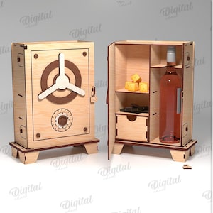 Puede incluir: Una caja de madera estilo caja fuerte con una puerta que se abre para revelar un estante y un pequeño cajón. La caja está diseñada para contener una botella de vino y tiene un pequeño compartimento para dados. La caja está hecha de madera de 4 mm de grosor.