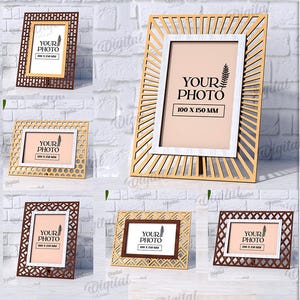 Puede incluir: Una colección de diez diseños de marcos de fotos cortados con láser. Los marcos son de varios estilos y colores, incluyendo marrón, dorado y blanco. Cada marco tiene espacio para una foto de 100 x 150 mm y el texto "YOUR PHOTO". El ancho del material es de 3 mm.
