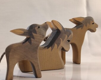 Ostheimer 3 donkeys, horses, foals, toy figures for an Ostheimer nativity scene