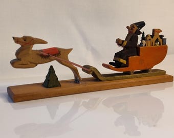Emil Helbig Santa Claus on sleigh with deer Linden wood Hand-carved and hand-painted Erzgebirge