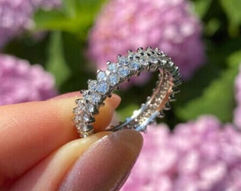 Diamond Eternity Ring 18k White Gold