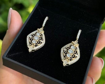 14k Gold Diamond Dangle Earrings