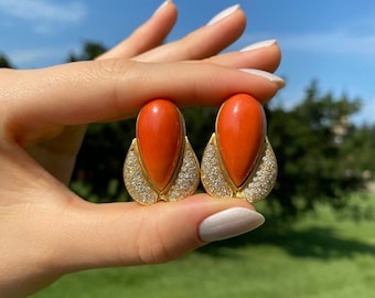 Vintage 18k Gold Earrings with Mediterranean Coral and Natural Diamonds