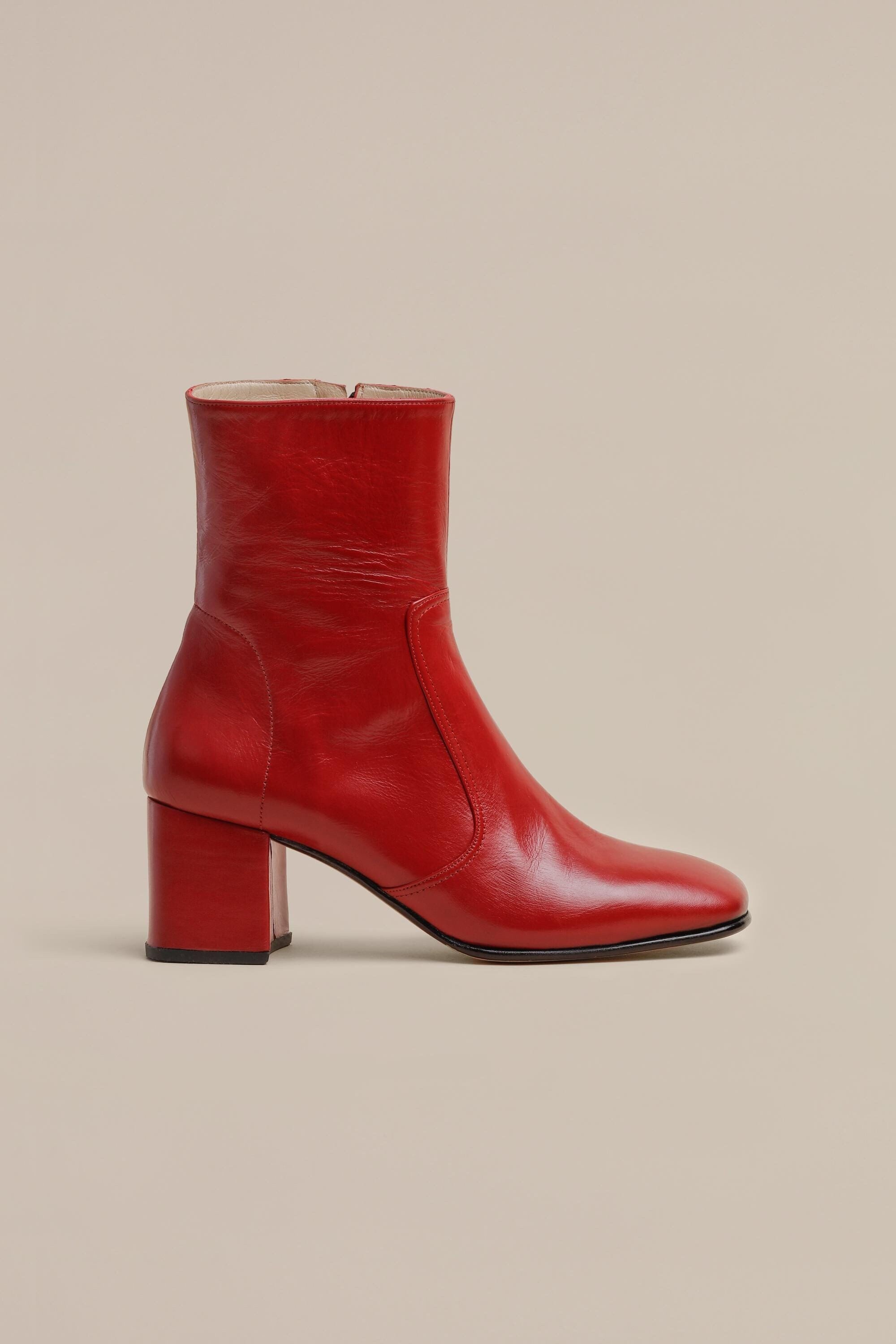 chinese dress ladies Eric Michael Open Box London Women's Bootie
