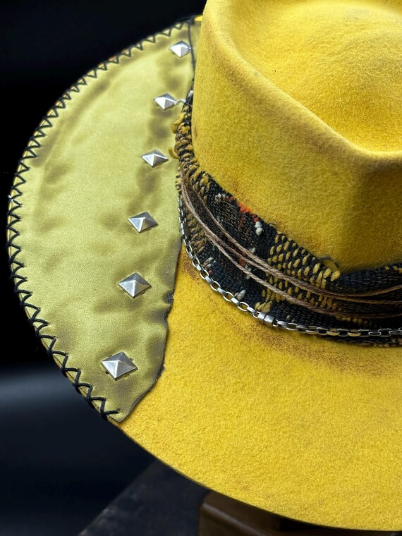 Handmade Merino Wool Felt Hat - Decorated With Vintage  display picture 1