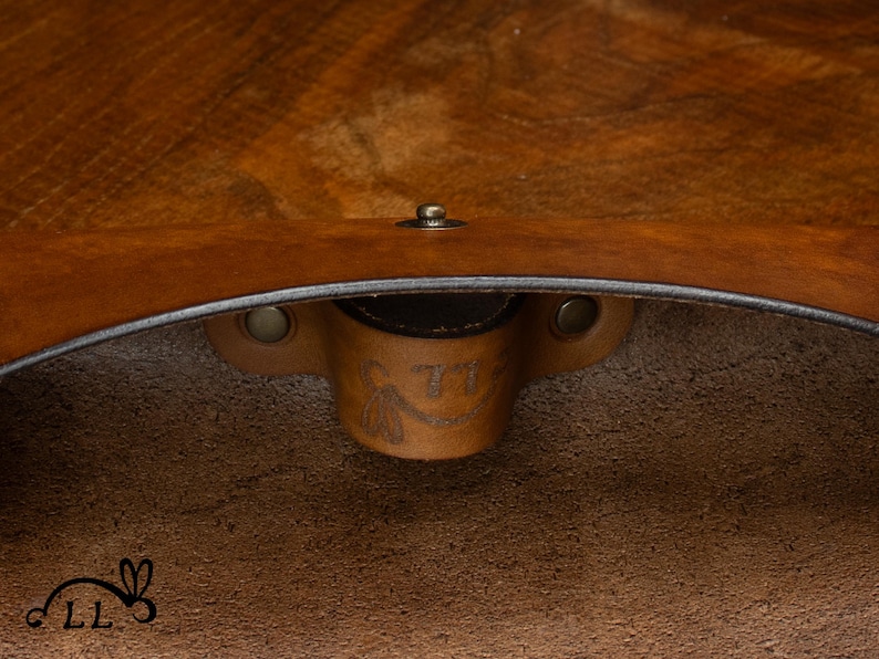 handcrafted leather eyeglass pouch