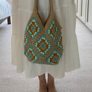Crochet shoulder bag - Granny Square bag - Summer bag - pdf crochet pattern