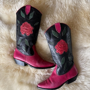 Vintage Nine West Rose Cowboy Boots - Vintage Red and Black Floral Western Boots - Size 7.5