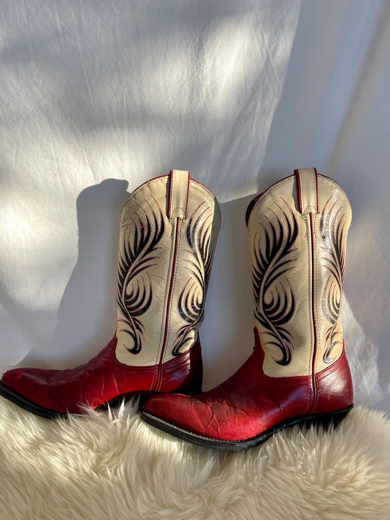 Vintage Code West Red, Cream, and Black Boots - S… - image 4