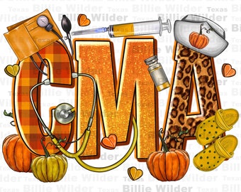 Può includere: Un "CMA" in glitter dorato con uno stetoscopio, un bracciale per la pressione sanguigna, una siringa, una fiala, una zucca e un paio di zoccoli gialli. Le lettere sono decorate con un motivo a quadri, una stampa leopardata e cuori.