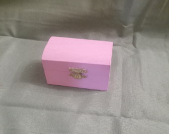 Earring box