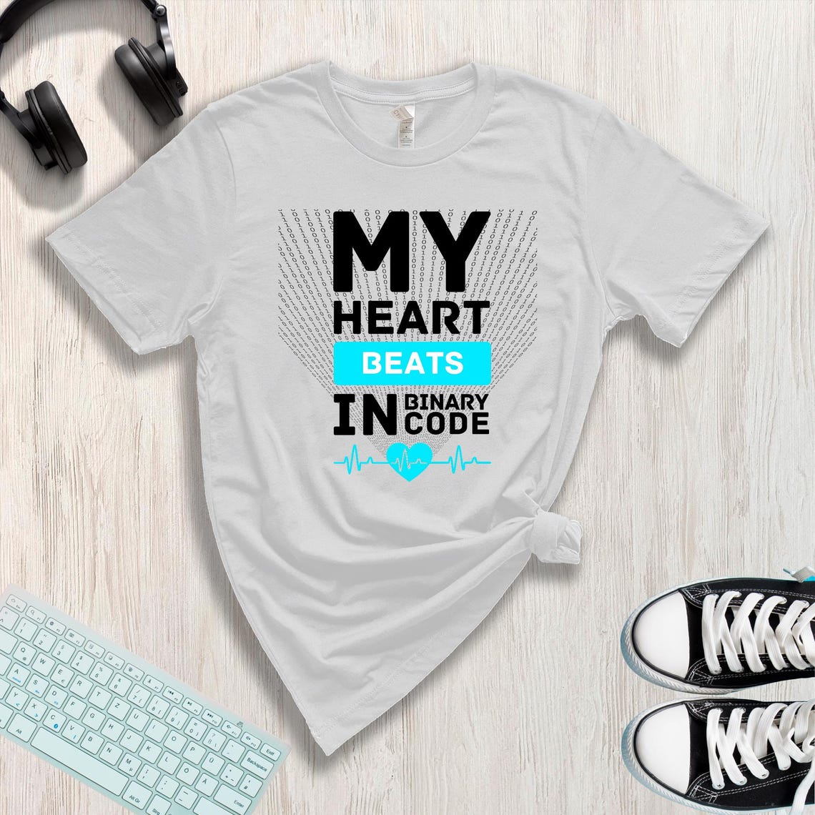 My Heart Beats in Binary Code, Computer Programmer T-shirt, Funny ...