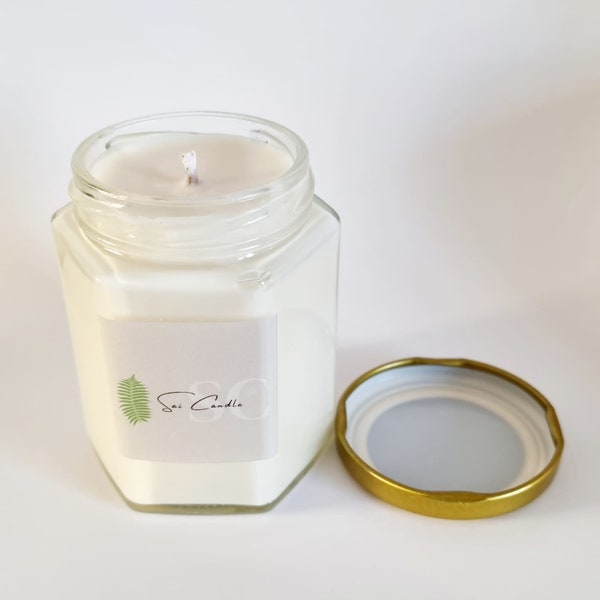 Vanilla scented soy candle