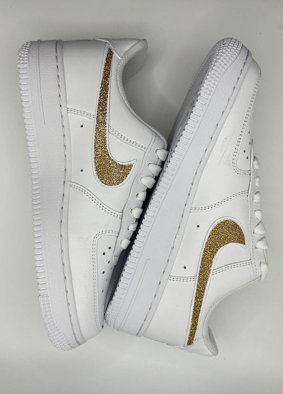 star studded nike