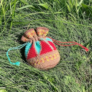 Dice Bag Crochet Pattern Bag of Holding Drawstring Pouch for DnD Dice Tapestry Crochet Tutorial Coin Purse Pattern PDF Crochet Bag Pattern