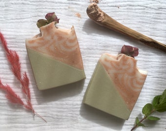 Savon naturel et artisanal parfumé géranium rosat et menthe verte, aux 2 argiles, cadeau parfait fête des mères