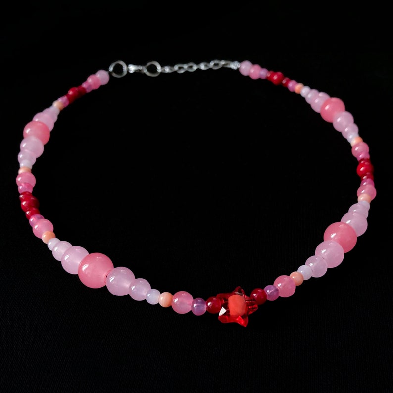 Cute handmade necklace with pink beads zdjęcie 1