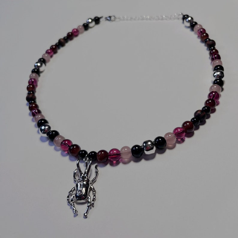 Handmade necklace with beetle pendant zdjęcie 1