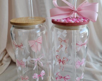 Pink Coquette Bow Glass Cup with Pearls – Bridesmaid Proposal Gift, Bridal Party Favour, Soft Girl Aesthetic Drinkware, Gift for Her