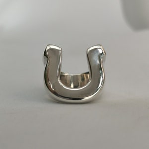 925 sterling silver Chunky handmade horseshoe ring. Hallmarked