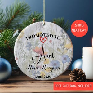 Aunt&#39;s First Christmas, Aunt Personalized Ornament, family keepsake, new baby gift
