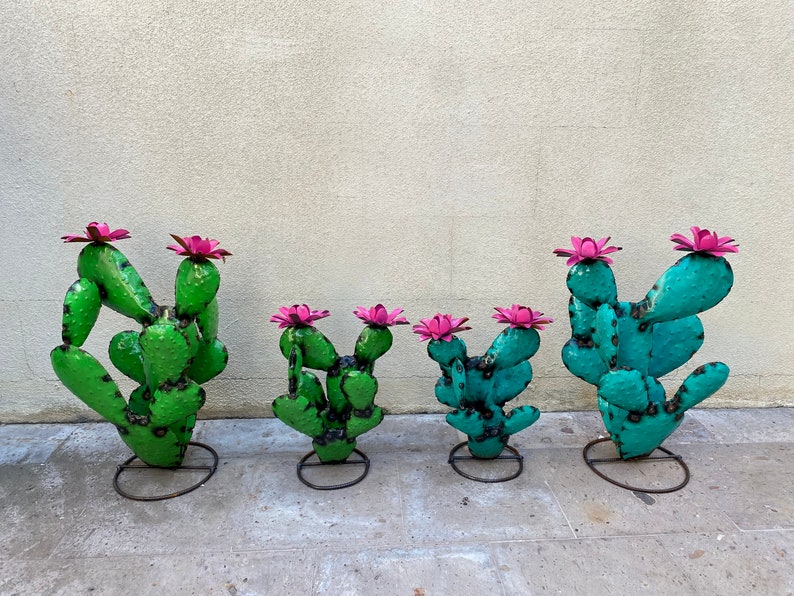 Metal Prickly Pear Cactus Yard Art Garden Decor Etsy